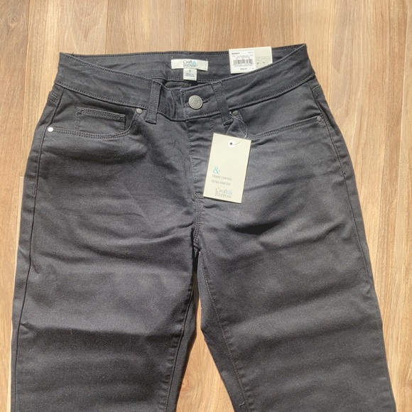 croft & barrow midrise cuffed black jean Capri size 0 - Picture 11 of 16